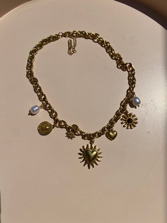 Collier Mona